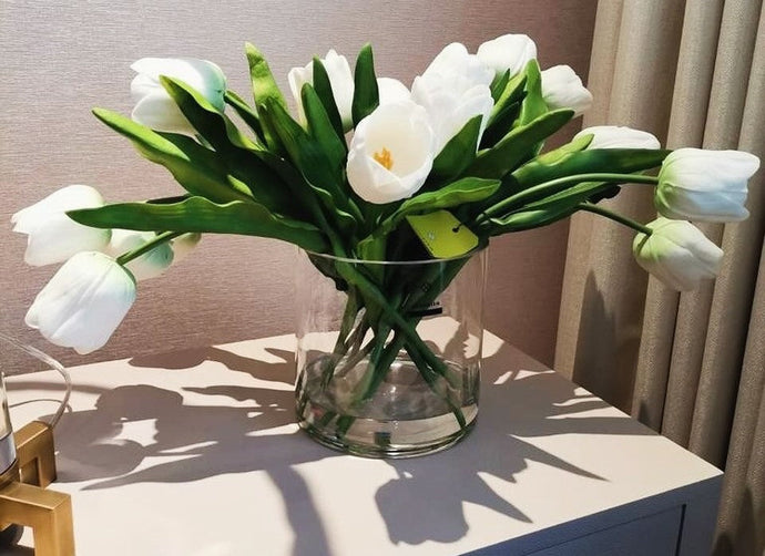🌸 Why Faux Flowers Are the Best Choice for Your Home